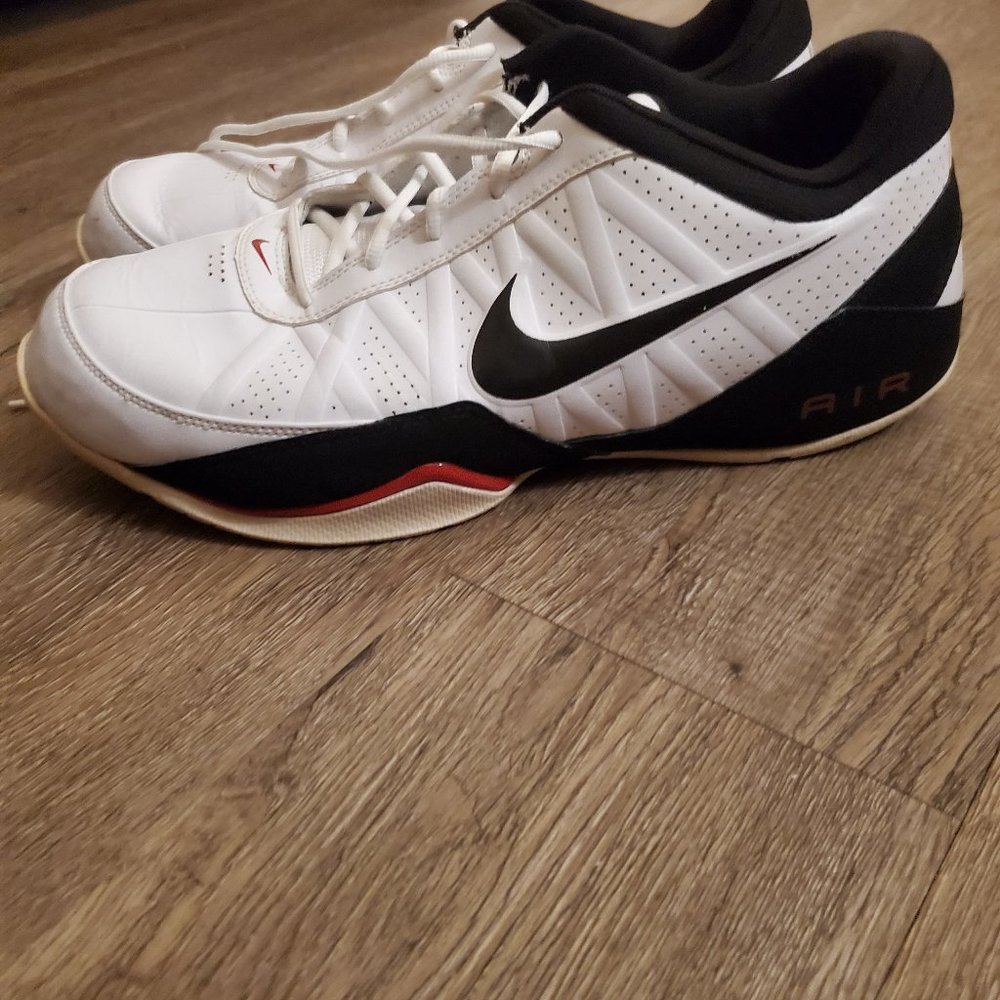 Nike Air V02 Basketball Shoes - Size 12